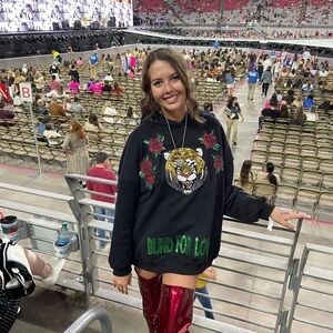 Meet your Posher, Courtney